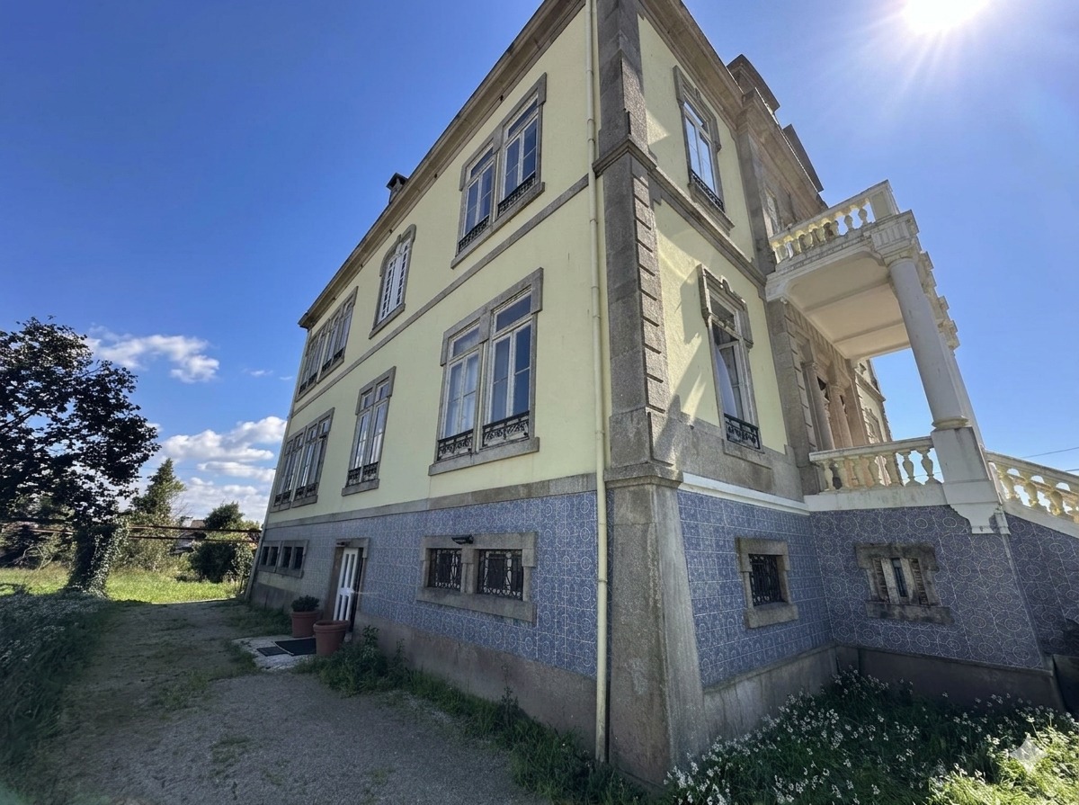 Historic Mansion in Macieira da Maia | Off-Market | Boutique Hotel Potential 3